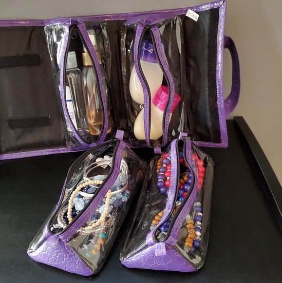 Joy Mangano Handbags - Joy Mangano Beauty Case